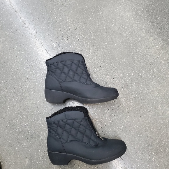 Booties - Picture 3 of 3